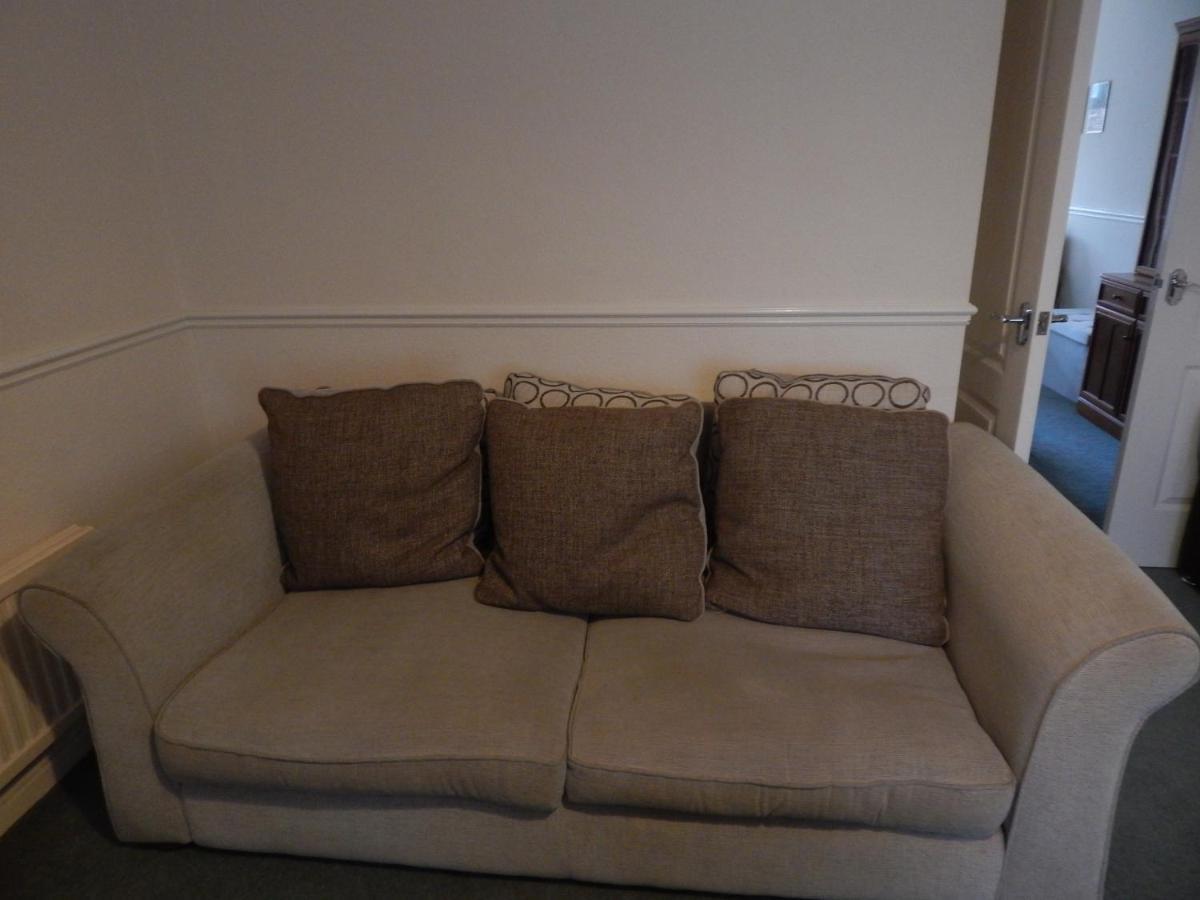 Spacious 3 Bdr House With Parking-Families-Corporate Groups By Orbitat Accommodations Cambridge  Exterior photo